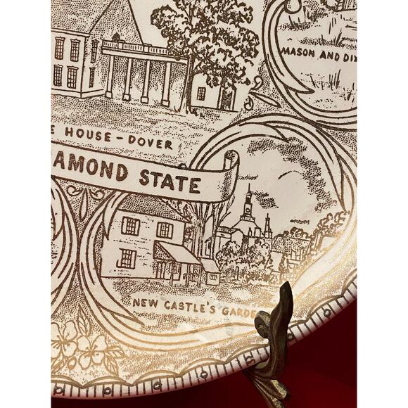 State of Delaware Commemorative Plate The Diamond State Gold on white EUC - Picture 8 of 13